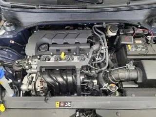 Hyundai VENUE 2025 Limited 4dr Crossover