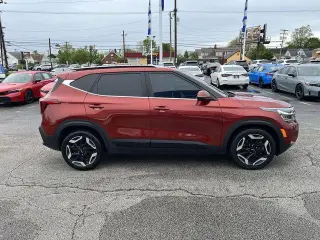 Kia Seltos 2024 AWD SX 4dr SUV