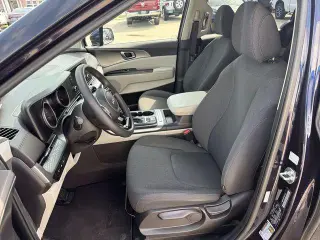 Kia Carnival 2023 LX 4dr Mini-Van