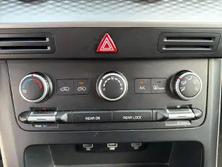 Kia Carnival 2023 LX 4dr Mini-Van