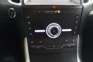 Ford Edge 2020 AWD Titanium 4dr Crossover
