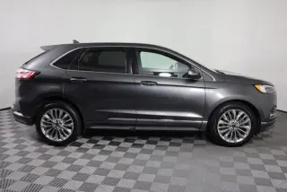 Ford Edge 2020 AWD Titanium 4dr Crossover