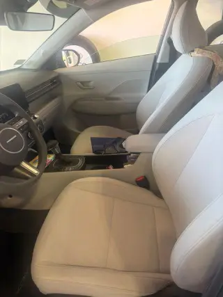 Hyundai KONA 2024 AWD SE 4dr Crossover