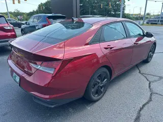 Hyundai ELANTRA Hybrid 2023 Blue 4dr Sedan