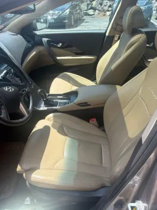 Hyundai Azera 2013 4dr Sedan