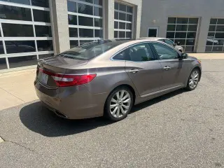 Hyundai Azera 2013 4dr Sedan