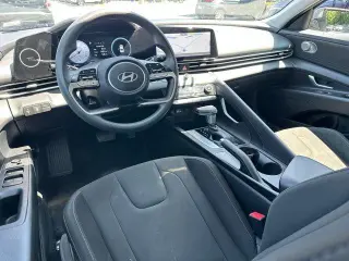 Hyundai ELANTRA 2024 SEL 4dr Sedan