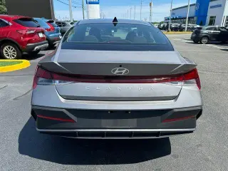 Hyundai ELANTRA 2024 SEL 4dr Sedan