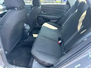 Hyundai ELANTRA 2024 SEL 4dr Sedan