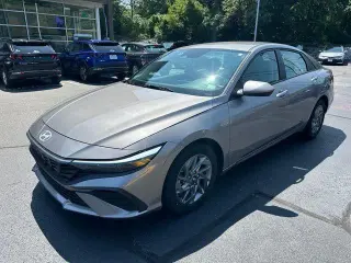Hyundai ELANTRA 2024 SEL 4dr Sedan
