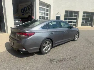 Hyundai SONATA 2018 Limited 4dr Sedan (midyear release)