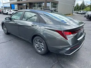 Hyundai ELANTRA 2024 SEL 4dr Sedan