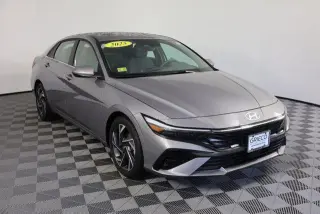 Hyundai ELANTRA 2025 SEL Convenience 4dr Sedan