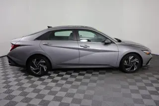 Hyundai ELANTRA 2025 SEL Convenience 4dr Sedan