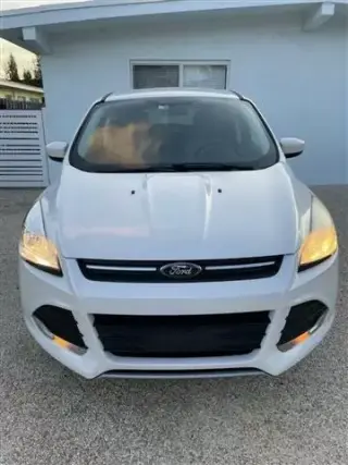 Escape SE 2014 --- Ford SUV