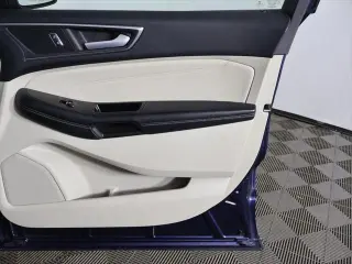 Ford Edge 2017 AWD Titanium 4dr Crossover
