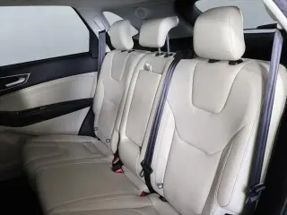 Ford Edge 2017 AWD Titanium 4dr Crossover