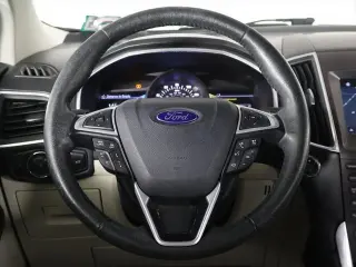 Ford Edge 2017 AWD Titanium 4dr Crossover
