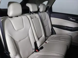 Ford Edge 2017 AWD Titanium 4dr Crossover