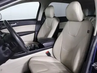 Ford Edge 2017 AWD Titanium 4dr Crossover