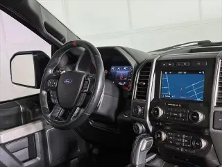 Ford F-150 2017 4x4 Raptor 4dr SuperCrew 5.5 ft. SB