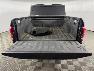 Ford F-150 2017 4x4 Raptor 4dr SuperCrew 5.5 ft. SB