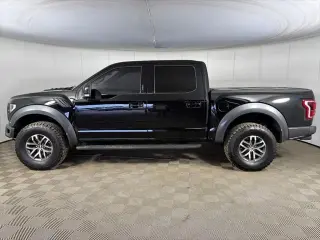 Ford F-150 2017 4x4 Raptor 4dr SuperCrew 5.5 ft. SB