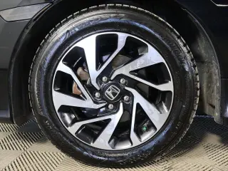 Honda Civic 2017 LX 2dr Coupe 6M