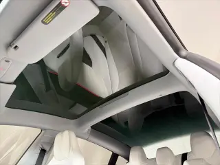 Tesla Model 3 2024 AWD Performance 4dr Sedan