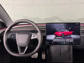 Tesla Model 3 2024 AWD Performance 4dr Sedan