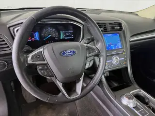 Ford Fusion Energi 2019 Titanium 4dr Sedan