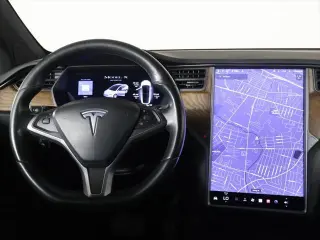 Tesla Model X 2020 AWD Long Range 4dr SUV
