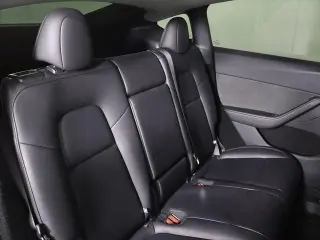 Tesla Model Y 2024 AWD Performance 4dr Crossover