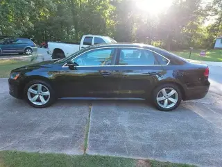 2012 Volkswagen Passat SE