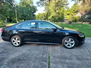 2012 Volkswagen Passat SE