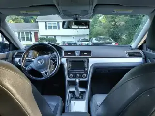 2012 Volkswagen Passat SE
