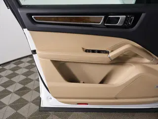 Porsche Cayenne 2022 AWD Platinum Edition 4dr SUV
