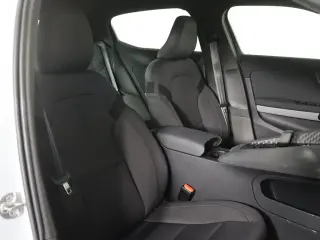 Polestar 2 2023 AWD Long Range Dual Motor 4dr Fastback