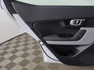 Polestar 2 2023 AWD Long Range Dual Motor 4dr Fastback