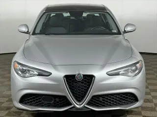 Alfa Romeo Giulia 2018 AWD Base 4dr Sedan