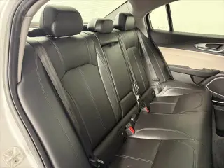 Alfa Romeo Giulia 2018 AWD Base 4dr Sedan