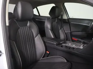 Genesis G70 2021 AWD 2.0T 4dr Sedan