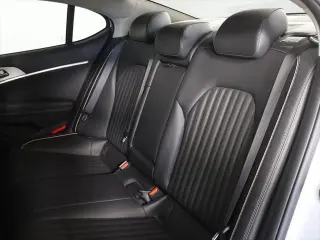 Genesis G70 2021 AWD 2.0T 4dr Sedan