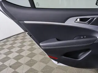 Genesis G70 2021 AWD 2.0T 4dr Sedan