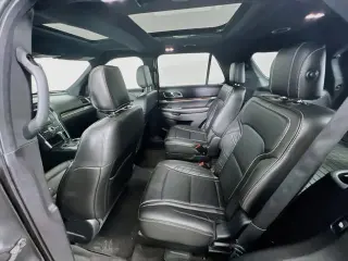 Ford Explorer 2018 AWD Platinum 4dr SUV