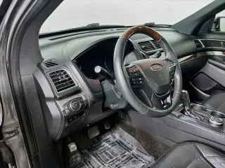 Ford Explorer 2018 AWD Platinum 4dr SUV