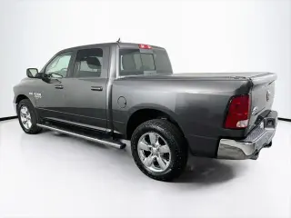 Ram 1500 Classic 2019 4x4 Big Horn 4dr Crew Cab 5.5 ft. SB Pickup