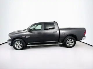 Ram 1500 Classic 2019 4x4 Big Horn 4dr Crew Cab 5.5 ft. SB Pickup