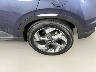 Hyundai VENUE 2025 Limited 4dr Crossover