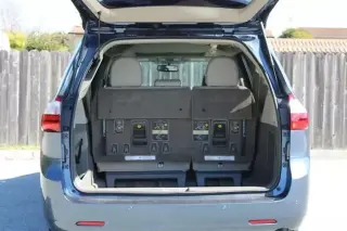 2017 Toyota Sienna XLE